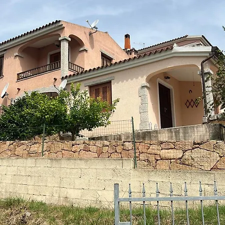 Nyaraló Casa *